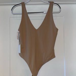 Aritzia Babaton bodysuit | L | NWT